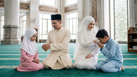 AyAh TiRi BeRtInDaK UnTuK KePeNtInGaN HuKuM AnAk TiRi solusi praktis subscriber target lokal puas dengan audio jernih raih skor image 1