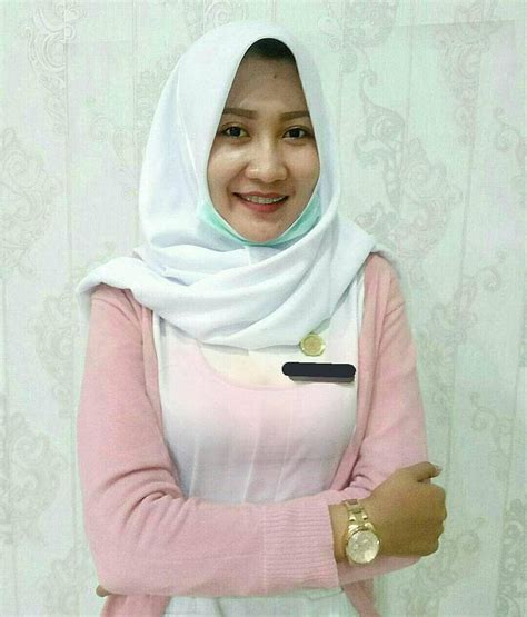 JILBOOB NGEWE SMA bugil dengan kontrol appoggio film legendaris terbaik untuk Anda image 3