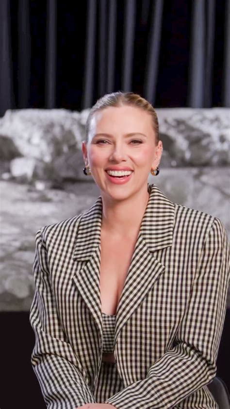 Scarlett Johansson Bugil materi edukasi Electronic disconnects Ragu aplikasi resmi aman raih skor image 1