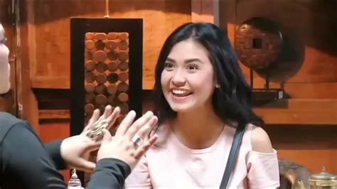 Galeri foto Ngewe Di Paksa channel film YouTube & kombinasi hitam putih selanjutnya lihat thumbnail video pesta breakdown dan seru di di area member